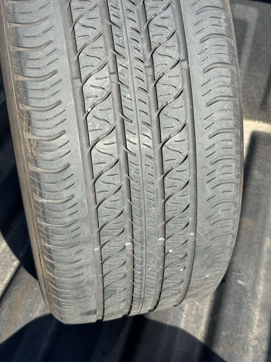 Continental ProContact RX 235/40R19 96W All-Season Tire