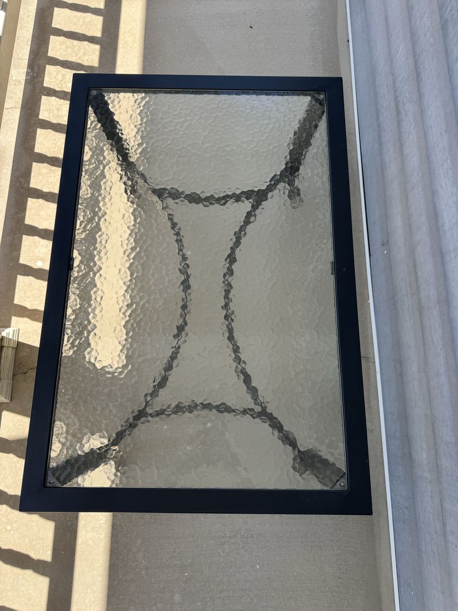 Main image 3