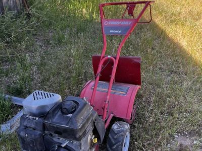 Troy-Bilt Bronco CRT Tiller