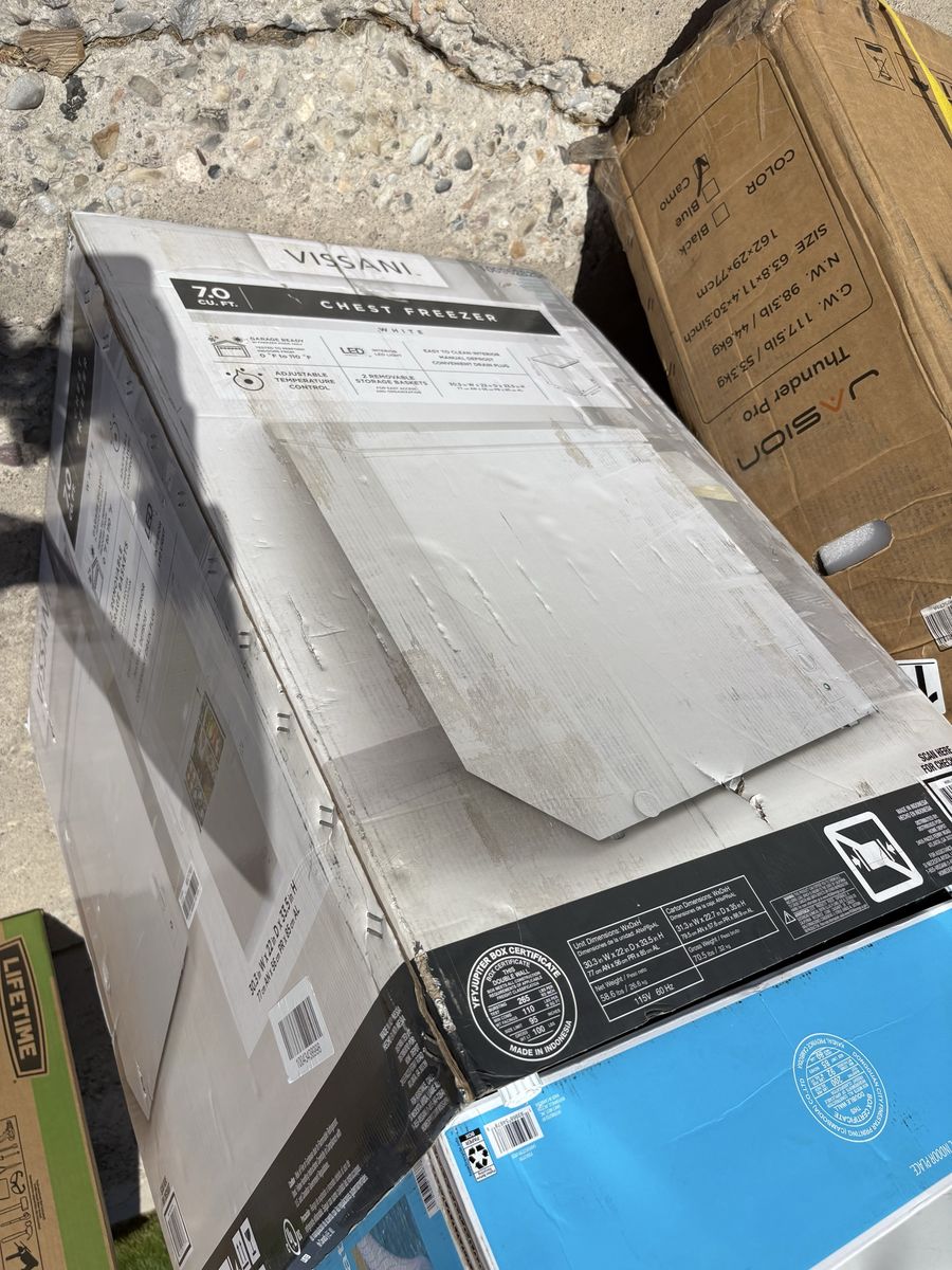 Chest Freezer White