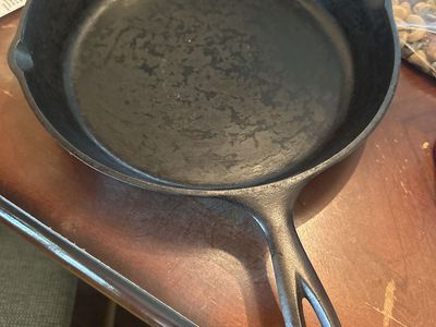 SK 10 Large Cast Iron Skillet