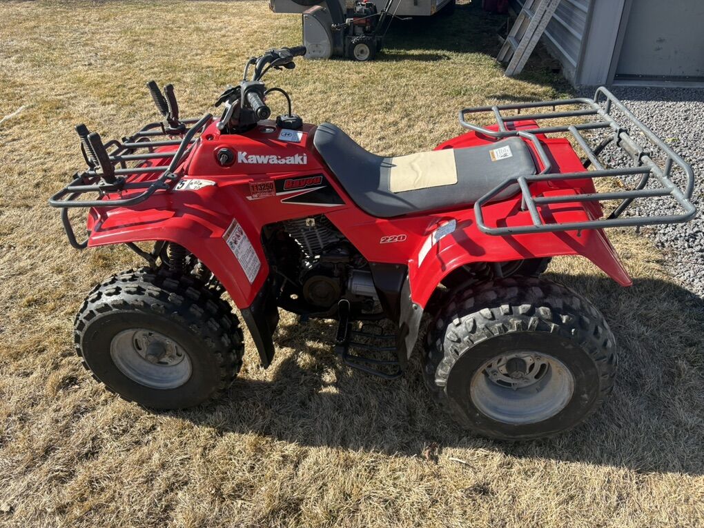 Kawasaki Bayou 220 ATV
