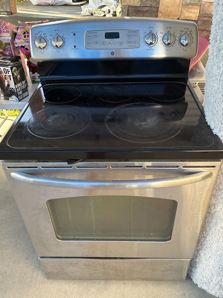 Used GE Electric Range