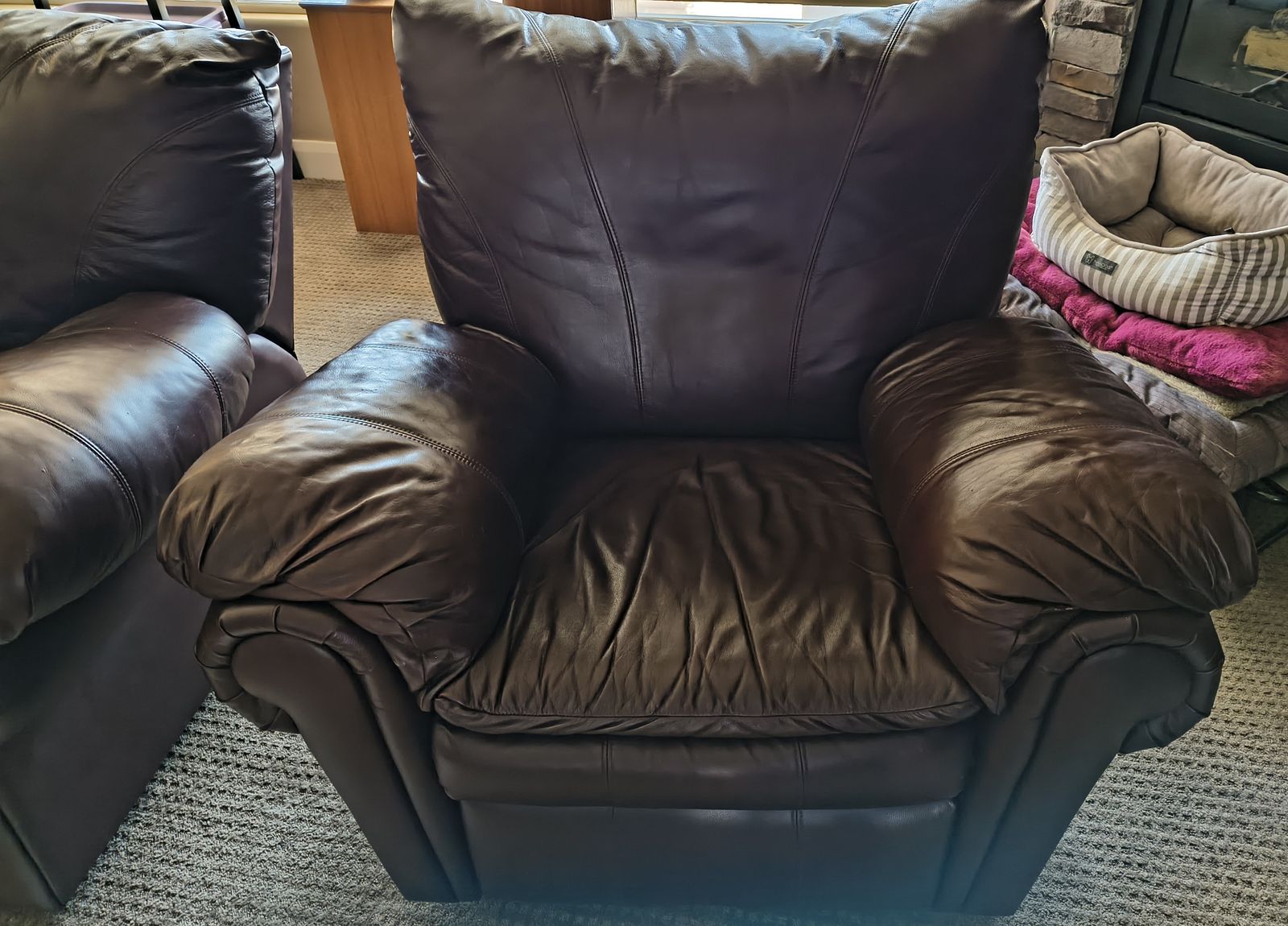 Main image 6
