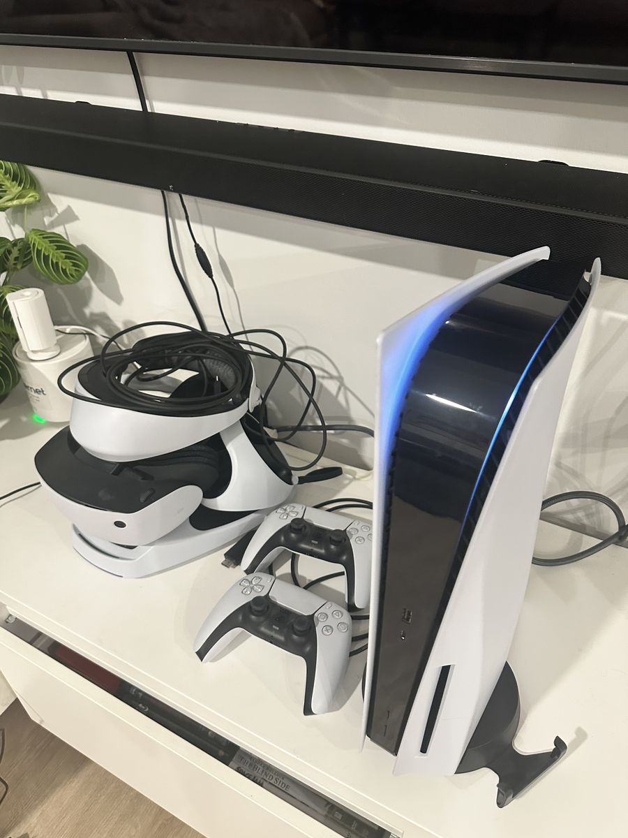 PS5 with VR2
