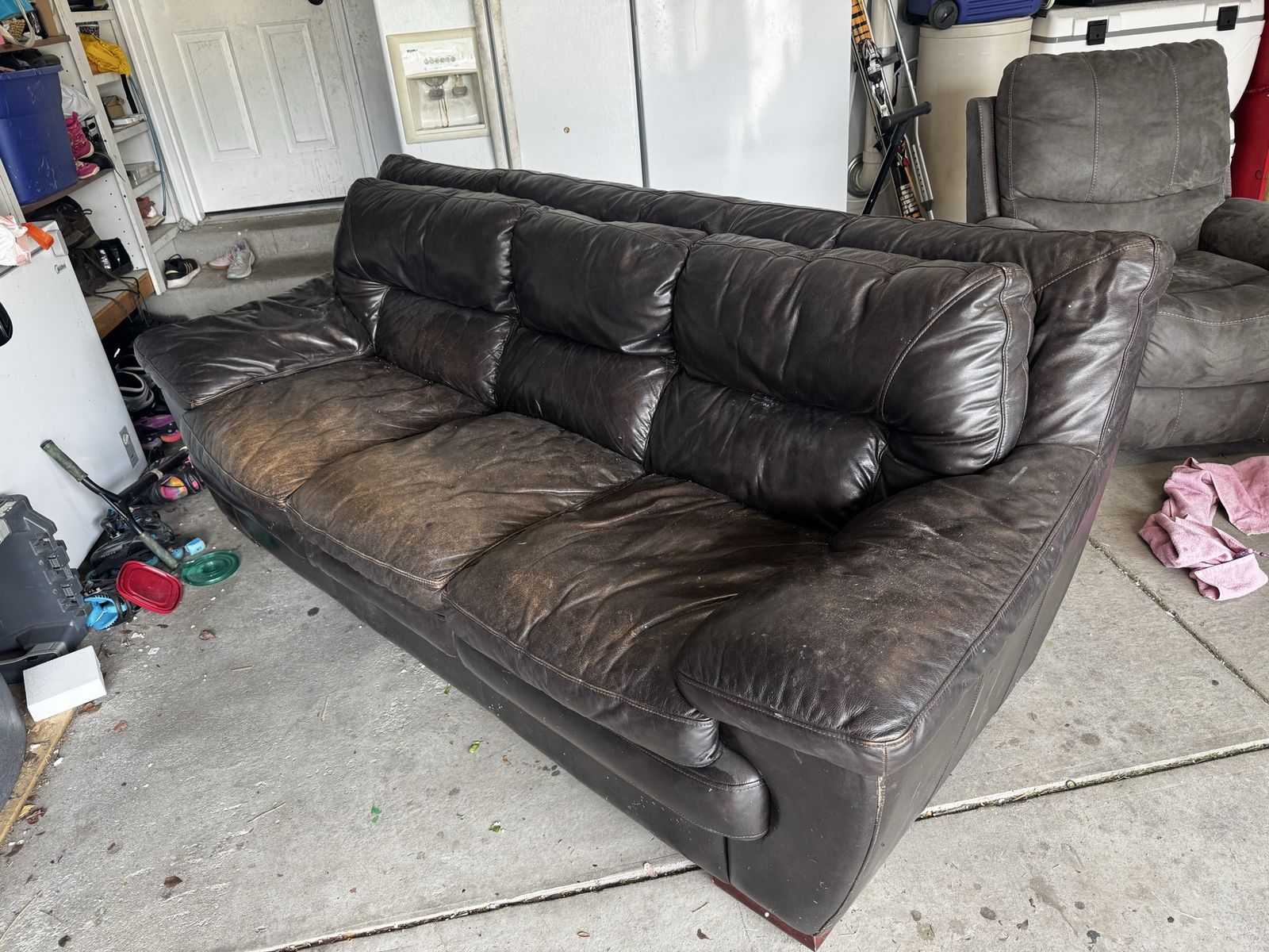 Used Leather Sofa, Dark Brown, Comfortable 3-Seater Couch