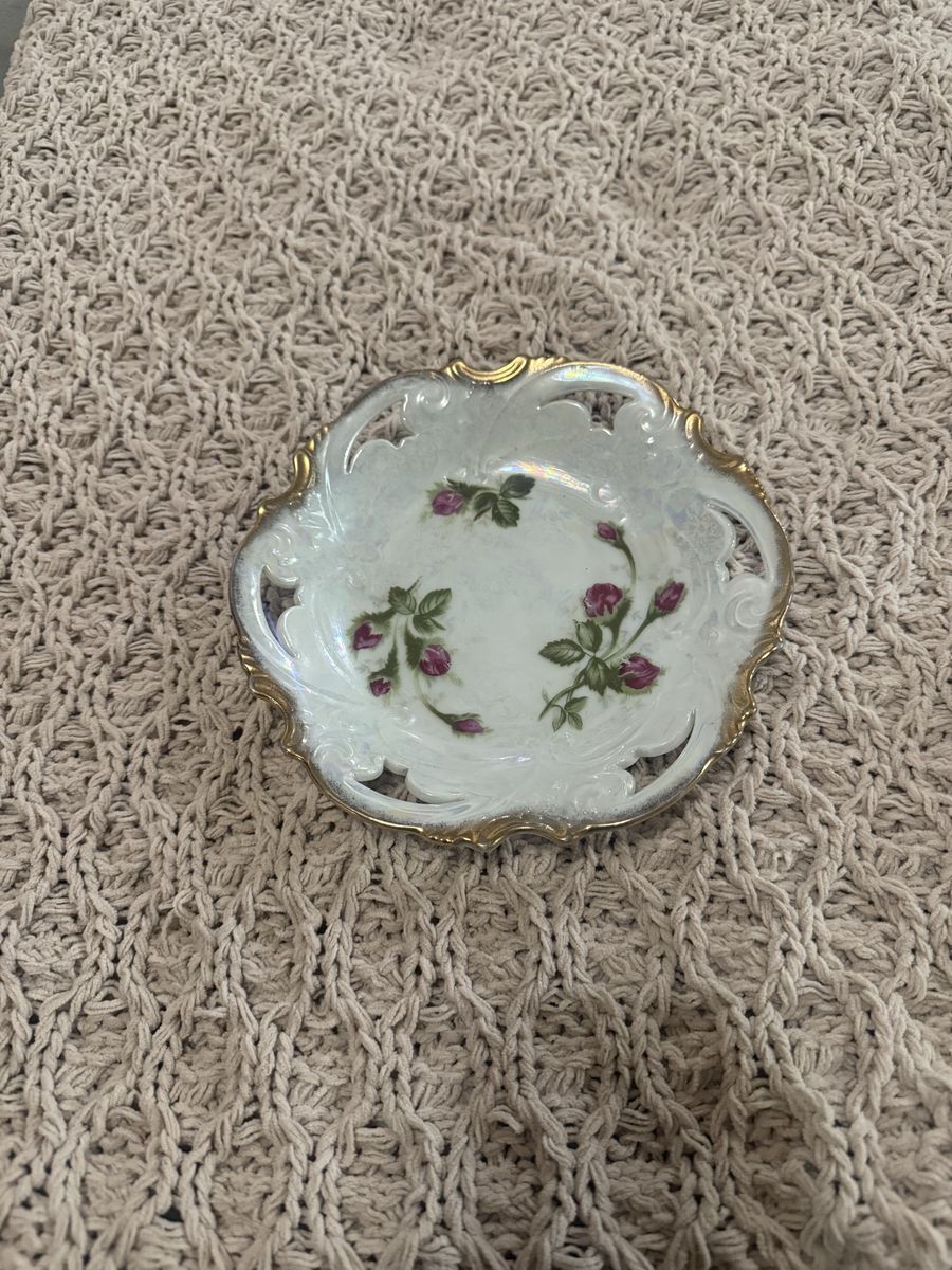Moutan Rose Iridescent Floral Gold Trim Trinket Dish 6" Vintage Porcelain Plate