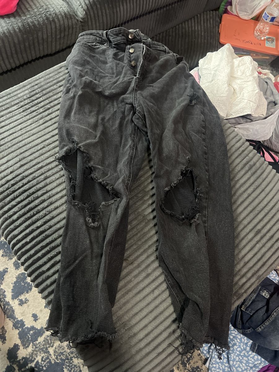 Wild Fable Black Distressed Button-Fly Jeans Size 18