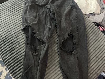 Wild Fable Black Distressed Button-Fly Jeans Size 18