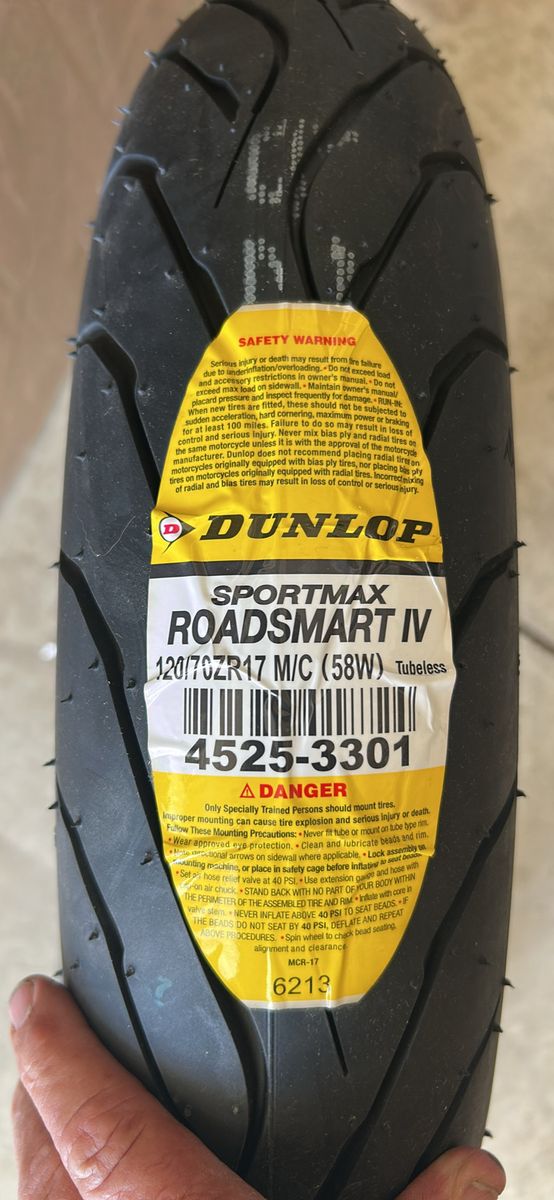 Dunlop Sportmax Roadsmart IV & GPR-300 Motorcycle Tires 120/70ZR17 M/C (58W) Tubeless