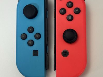 Nintendo Switch Joy Cons / Left & Right Side / Cleaned & Tested