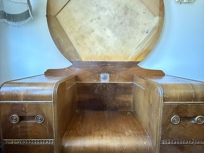 Vintage vanity