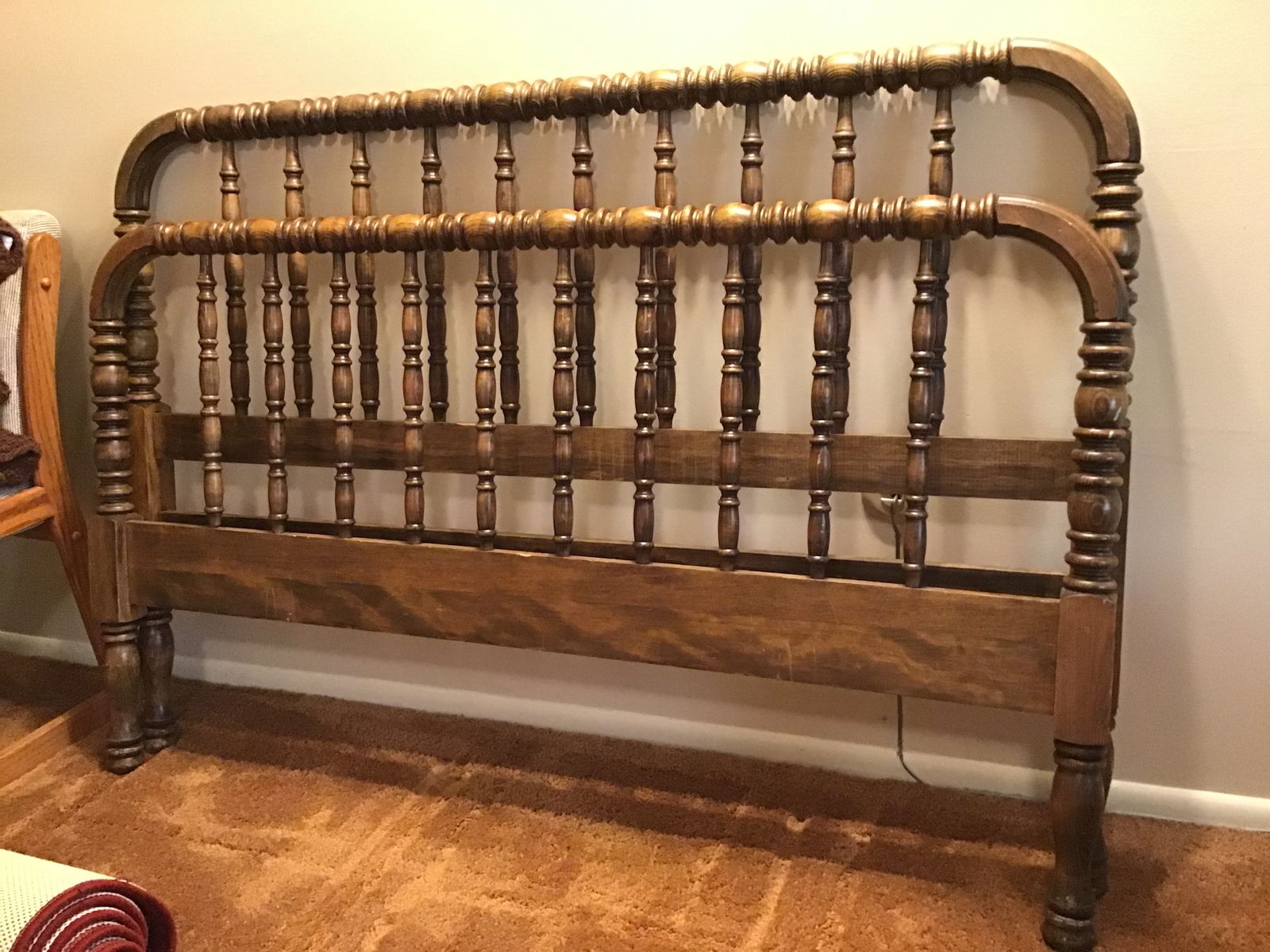 Vintage Jenny Lind Wooden Spool Bed