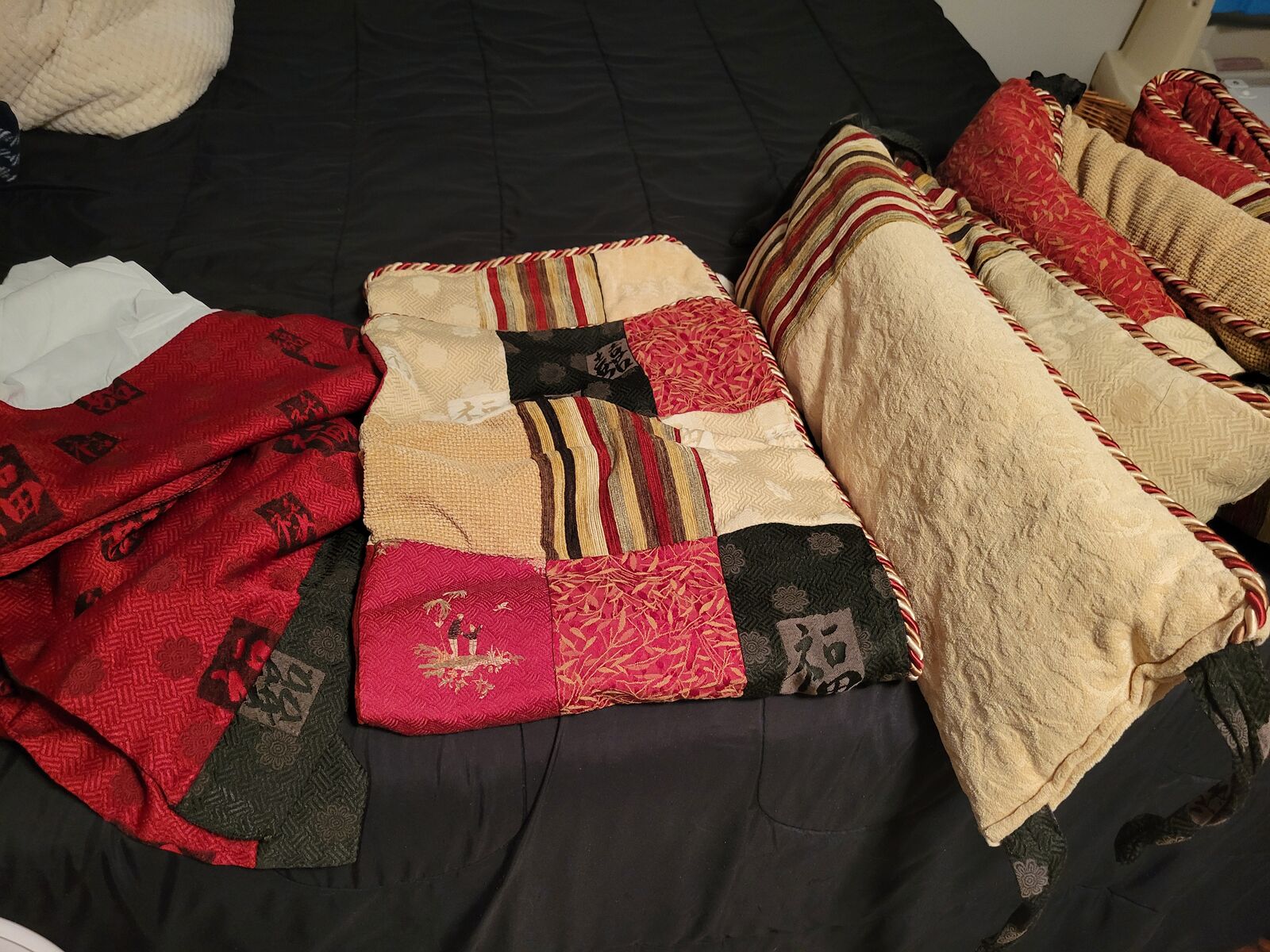 Baby blanket, skirt and bumper pad