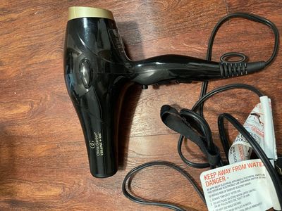 Olivia Garden Hair Dryer