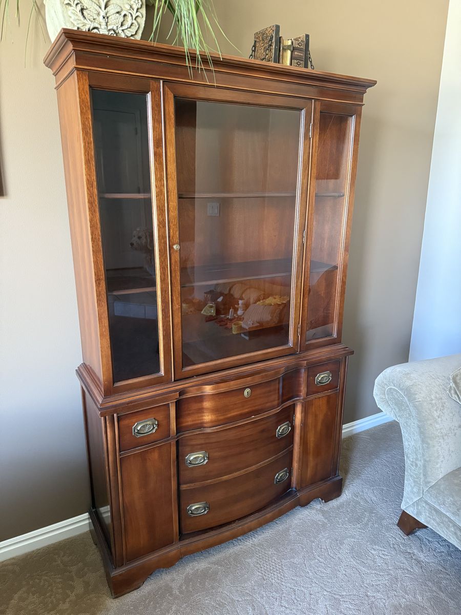 Vintage Mahogany China Cabinet / Display Hutch and Storage