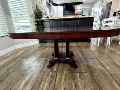 Ethan Allen oval dining table