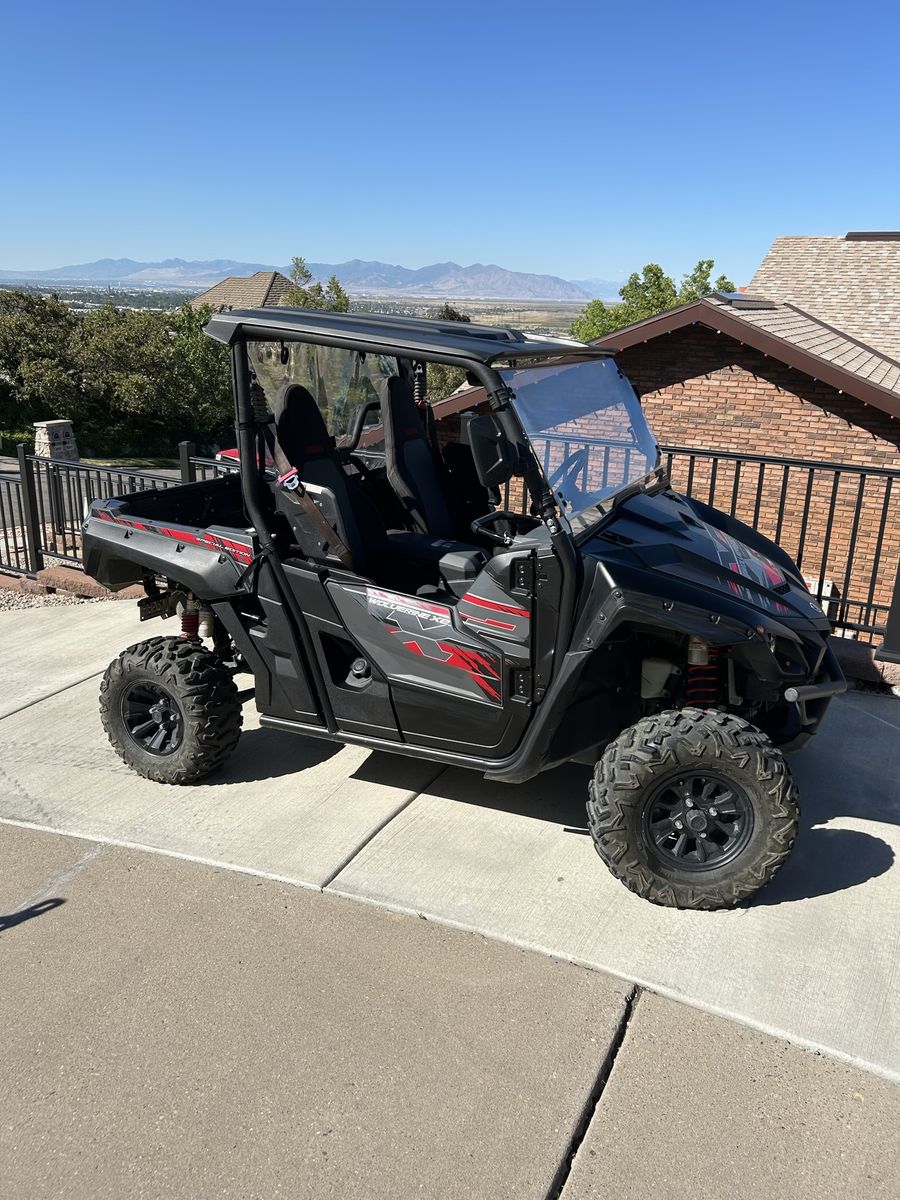 UTV 2019 Yamaha Wolverine 850 cc side by side with trailer Street Legal
