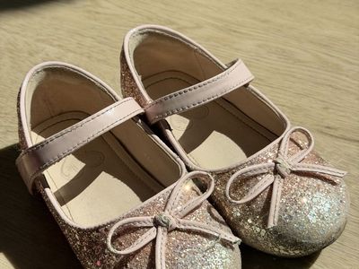 Mary Jane Shoes size 9