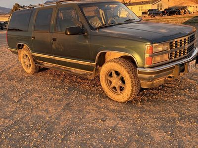 1992 CHEVROLET SUBURBAN K1500 LT