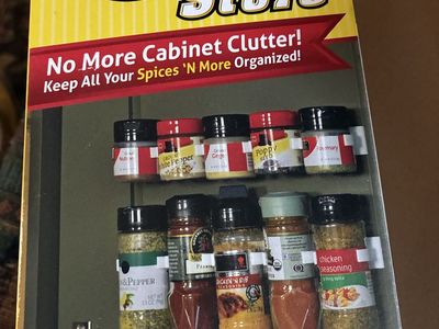 Clip N Store 20 PC Set Spice Gripper Clips - Cabinet & Pantry Organization (Made in USA) spice organizer
