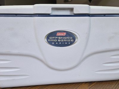 Coleman Marine Offshore Pro Series Cooler - model 6286