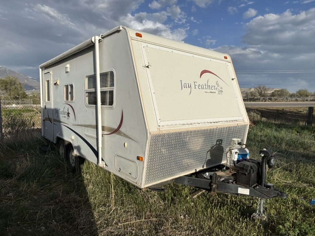 2007 Jayco J Feather 19 Foot Sleeps Up To 8