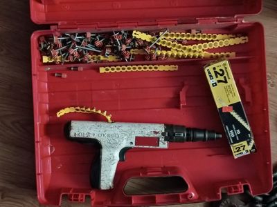 Hilti DX 350 Powder Actuated Tool Gun with Case and Fasteners