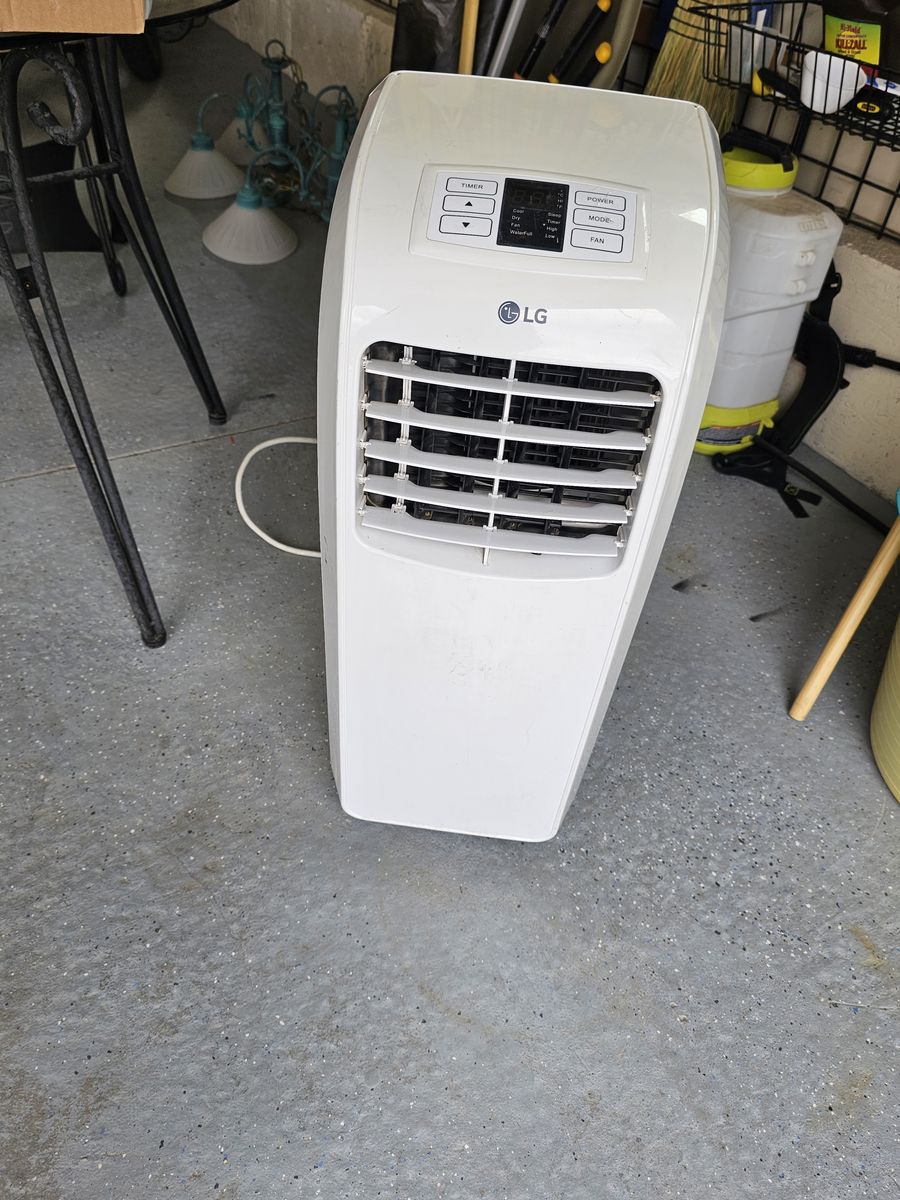 LG Portable Room Air conditioner