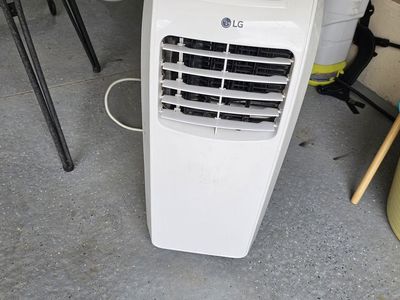 LG Portable Room Air conditioner