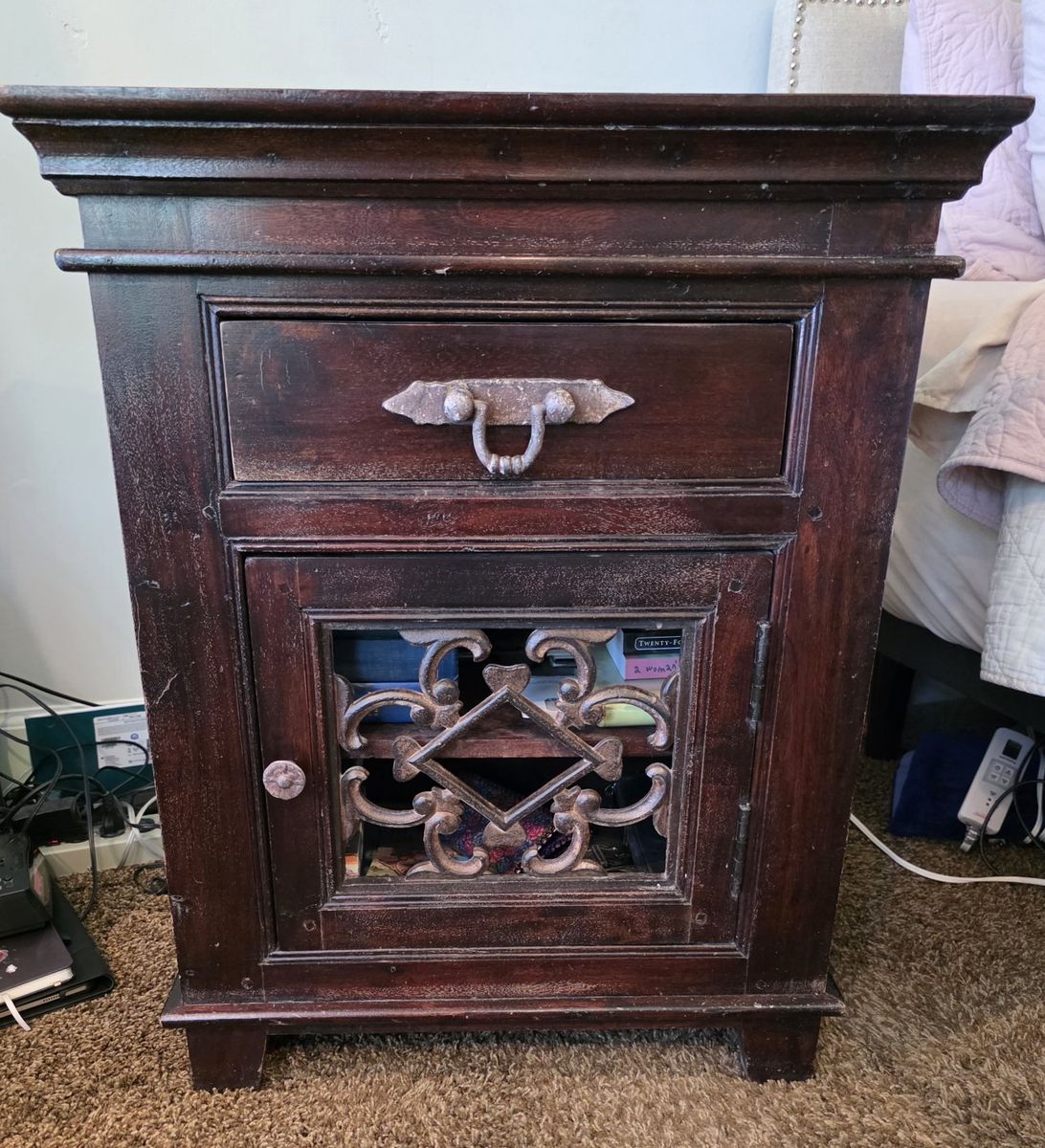 2 Dark Wood Nightstands with Decorative Metal Door Insert and Drawer