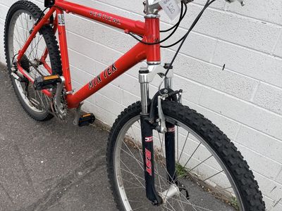 Vertical Mtn Tek Red Mountain Bike