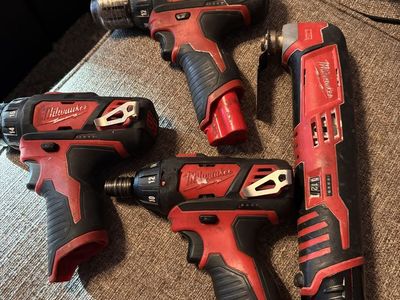 Milwaukee 3 Tool Set W/3 Batteries