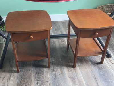 2 End Tables
