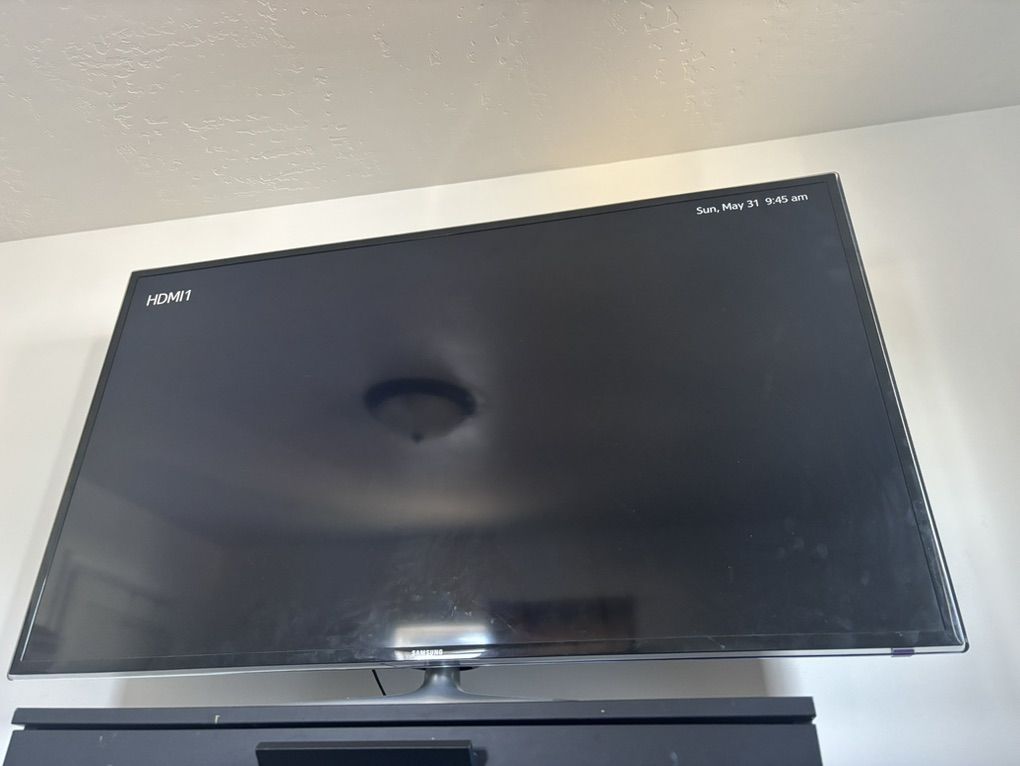 Main image 4