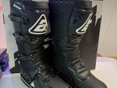 Answer Racing AR1 Motocross Boots Mens 11 - New