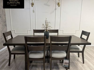 NEW BRINLEY DINING SET WE OFFER DELIVERY