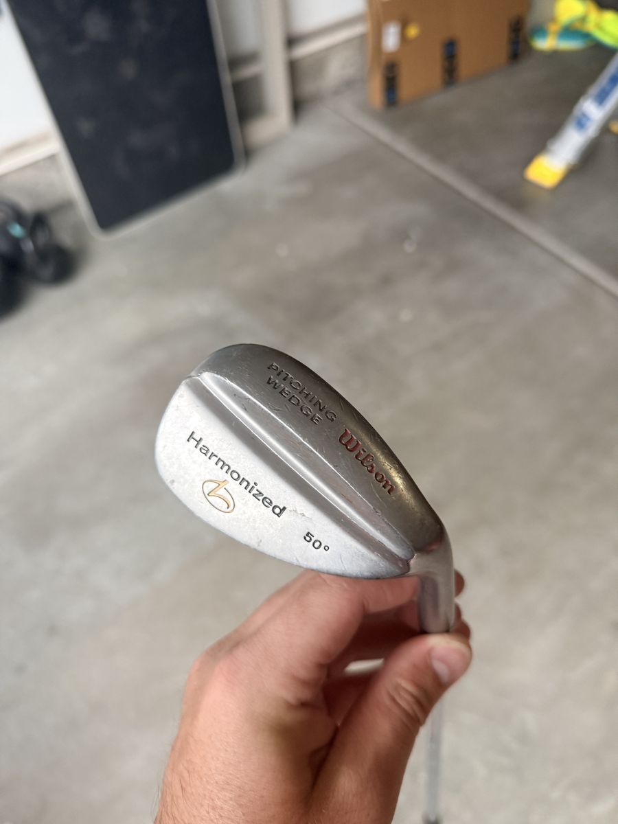 Wilson Harmonized 50 Degree Pitching Wedge Golf Club
