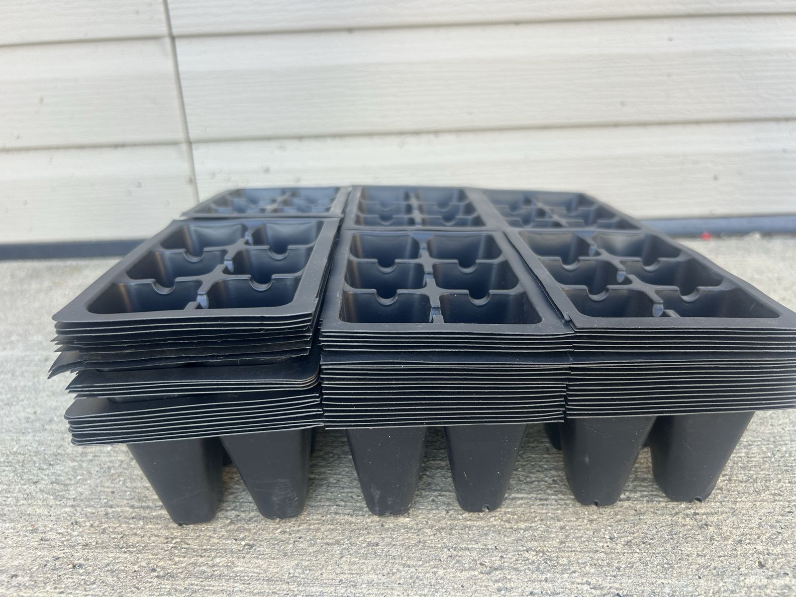 Seed starter trays - 19x36 per