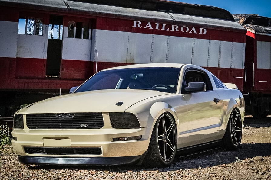 2006 FORD MUSTANG V6