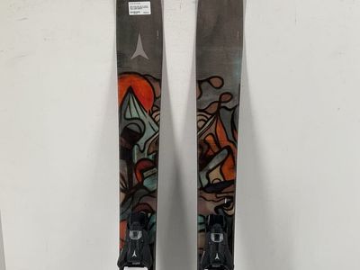 2026 Atomic Bent 100 w/ Atomic Strive 11 Demo Bindings