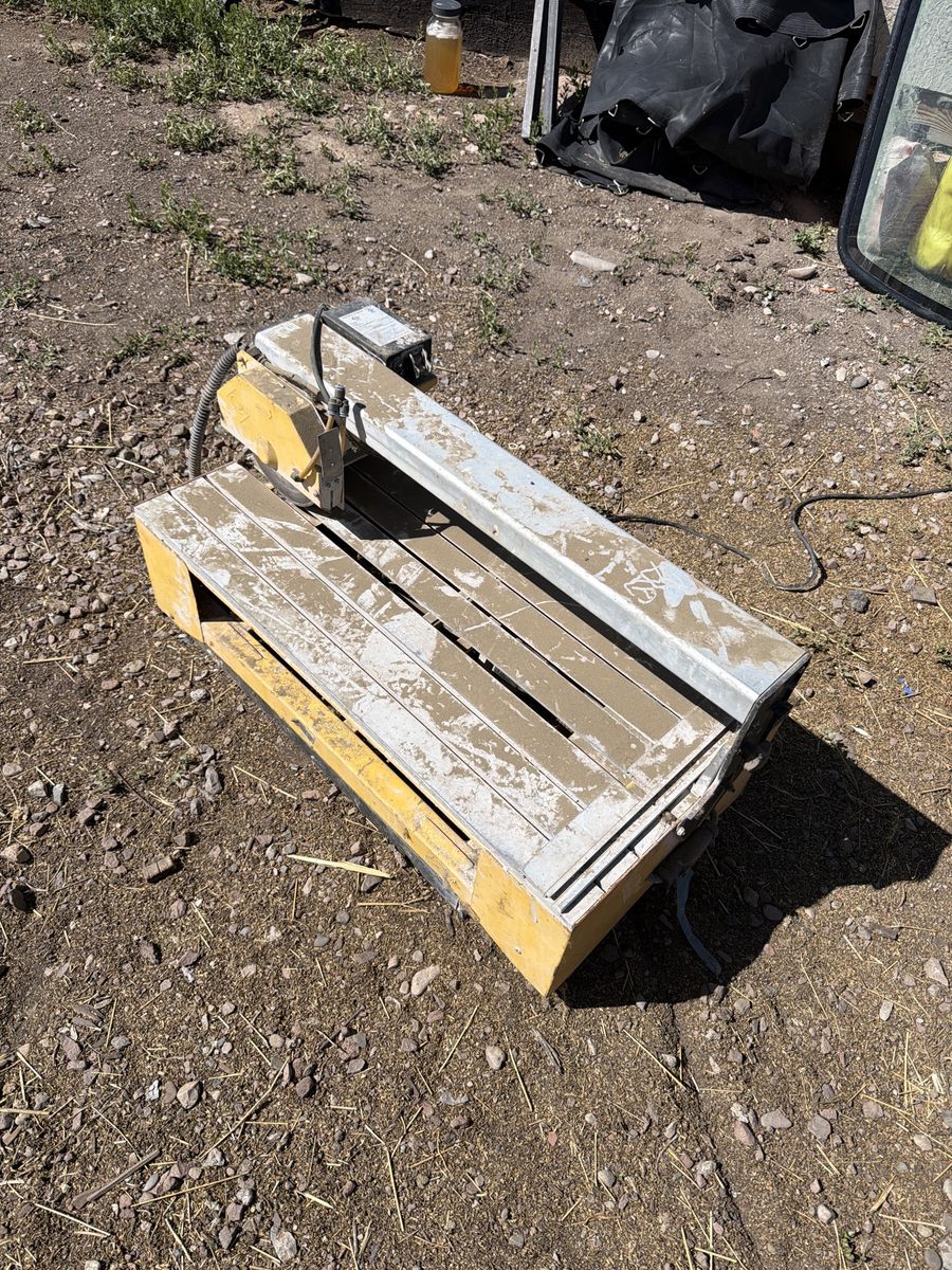 QEP 83200 – 24” Bridge Tile Saw 180 OBO
