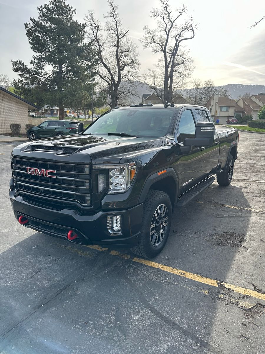 2022 GMC 2500 AT4