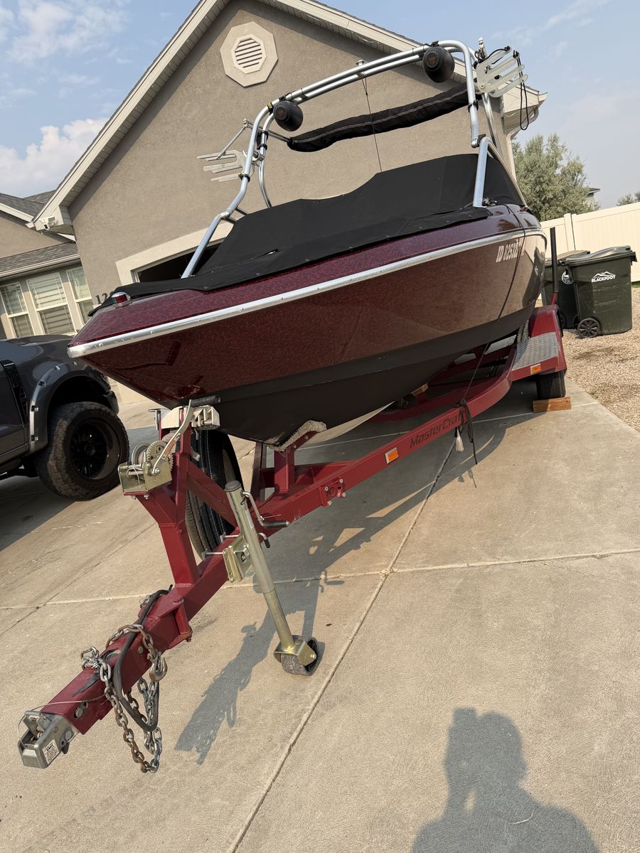 2000 Mastercraft 230 VRS