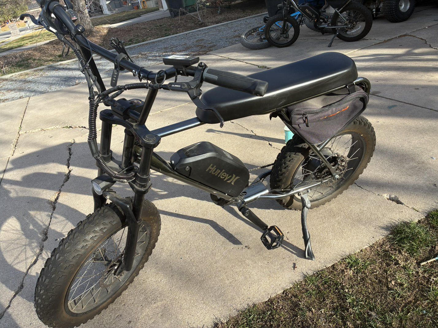 2 Hurley Big Swell ebikes