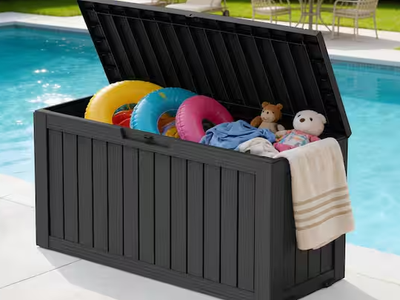 New - 75 Gal. Deck Box, Black