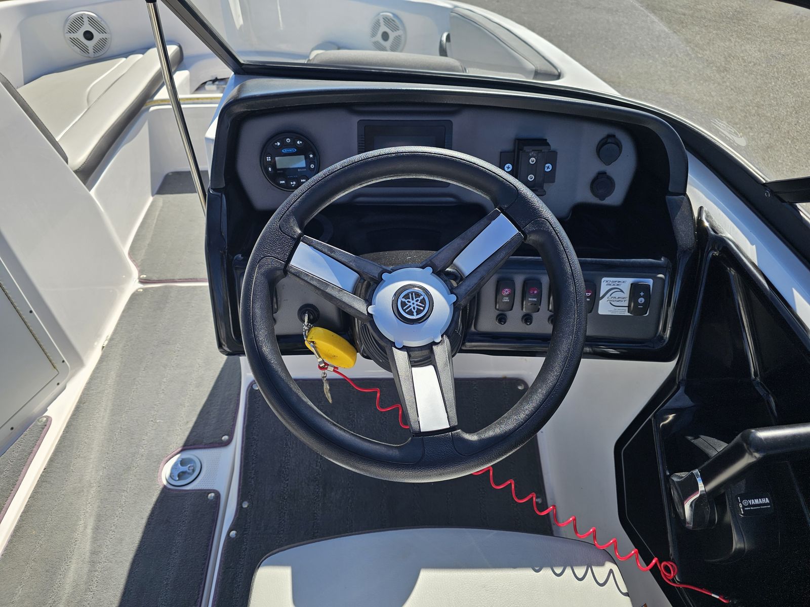 Main image 35