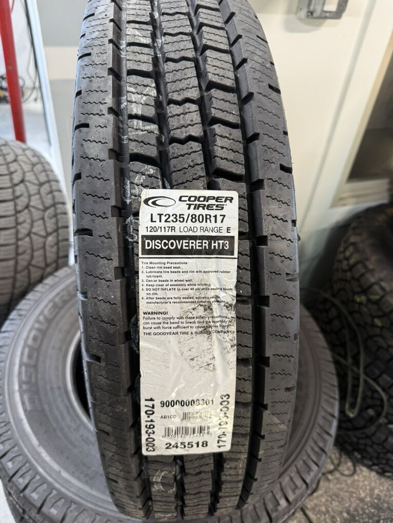 LT235/80R17 Cooper HT3