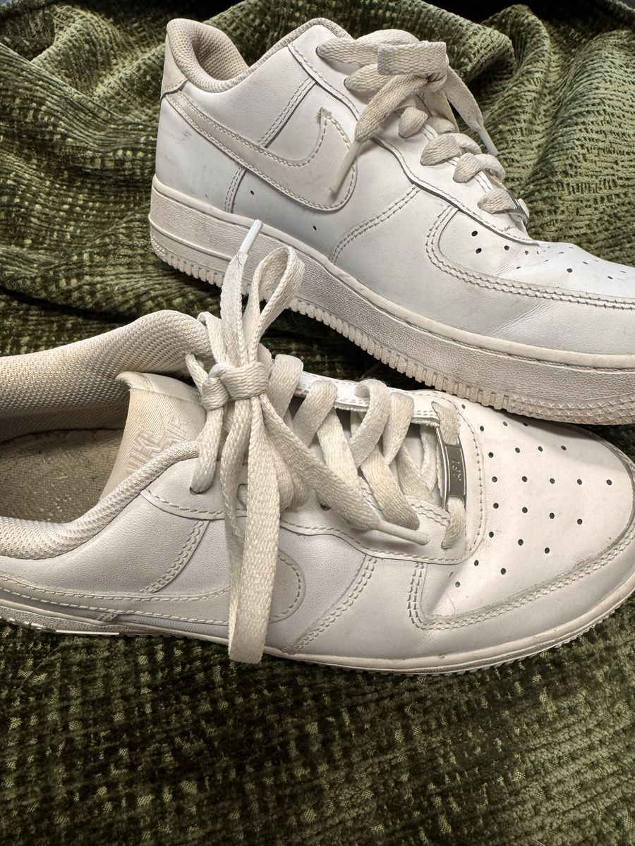 Nike Air Force 1 '07 White Leather - Womens 8.5