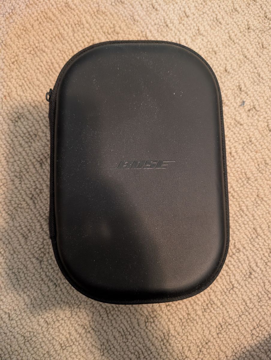 Main image 3